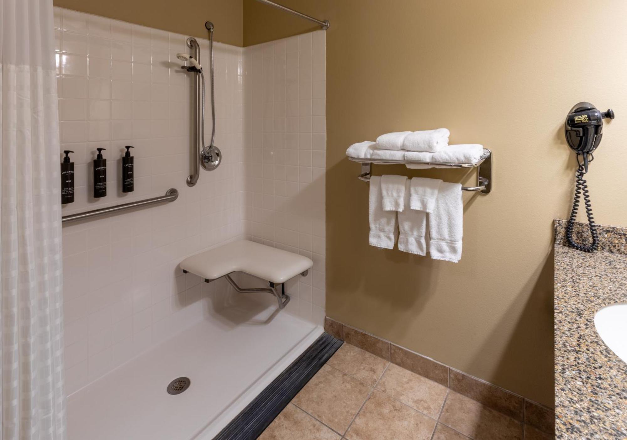 Grandstay Inn & Suites Of Luverne Exterior foto